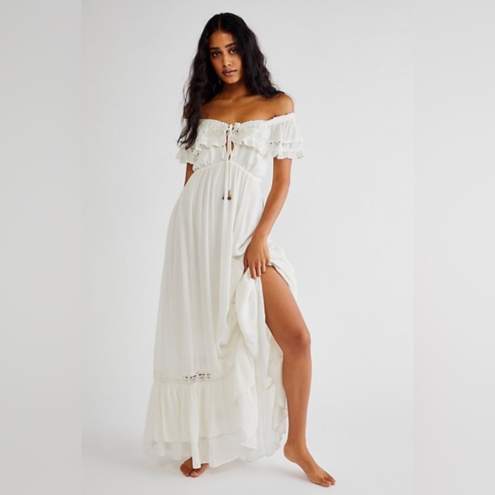 Free People Moonlight Ocean Off Shoulder Ruffles Femme Maxi Dress